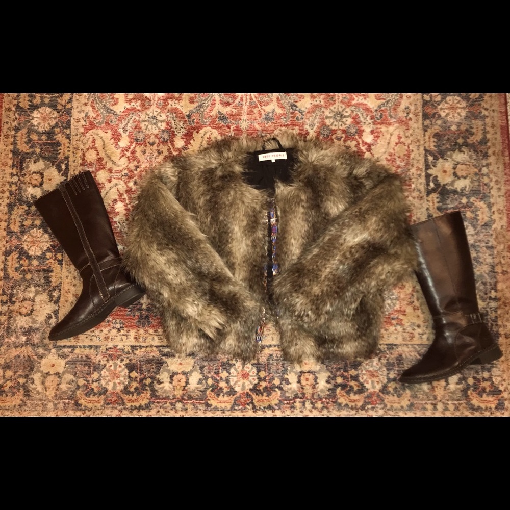 FREE PEOPLE “UNWRITTEN” FAUX FUR JACKET - NWOT - GORGEOUS!!